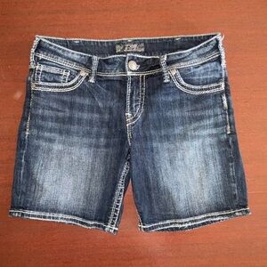 Silver Jeans Women's Jean Shorts - Dark Blue